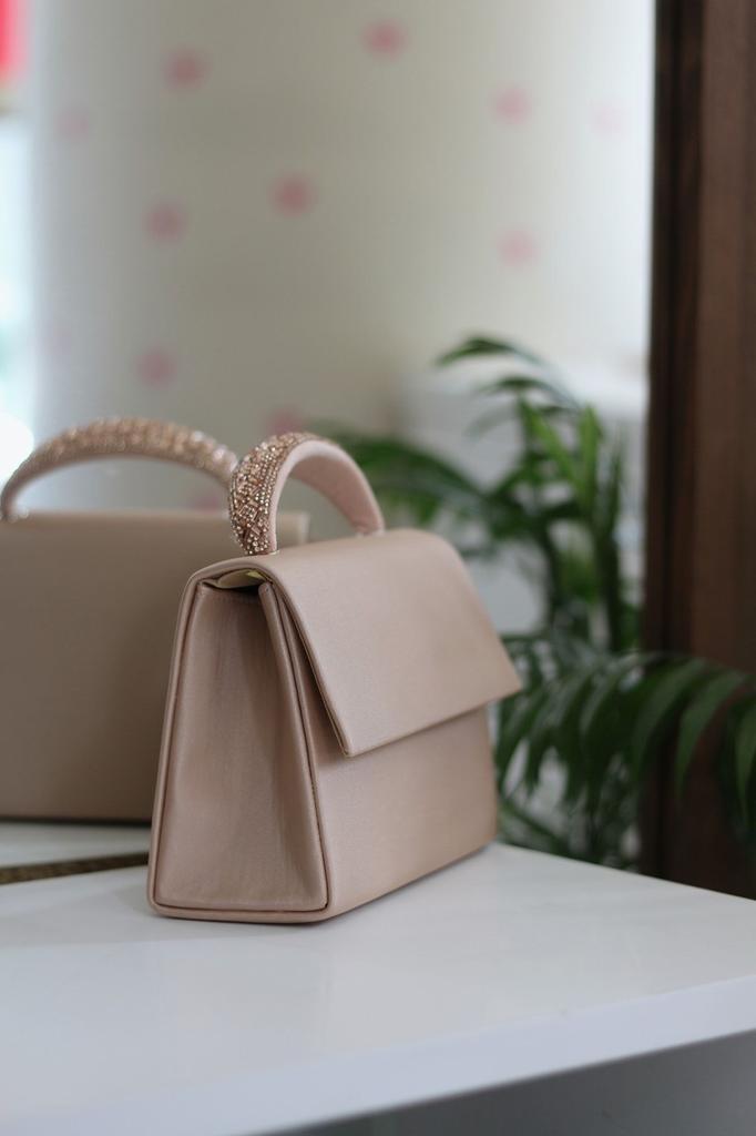 Women's Stylish and Useful Evening Dress Bag Women's Silvery Gold Stone Detailed Evening Dress Shoulder Bag