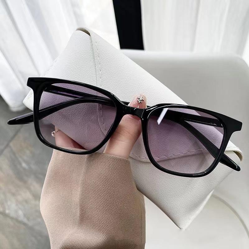 Vintage Retro Style Men Women Sunglass Square Shape Anti-Glare Sunglasses Women Driving Hiking Sun Glasses For Men