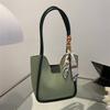 Trendy Texture Big Bag Women's 2025 Autumn New Trendy Fashion Large Capacity Shoulder Bag Portable Commuter Bucket Bag
