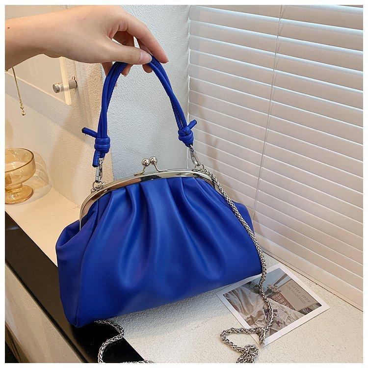 2025 новая модная маленькая сумка, женская сумка, летняя уличная сумка-мессенджер, нишевая цепочка, на одно плечо, подмышку, сумка-облако