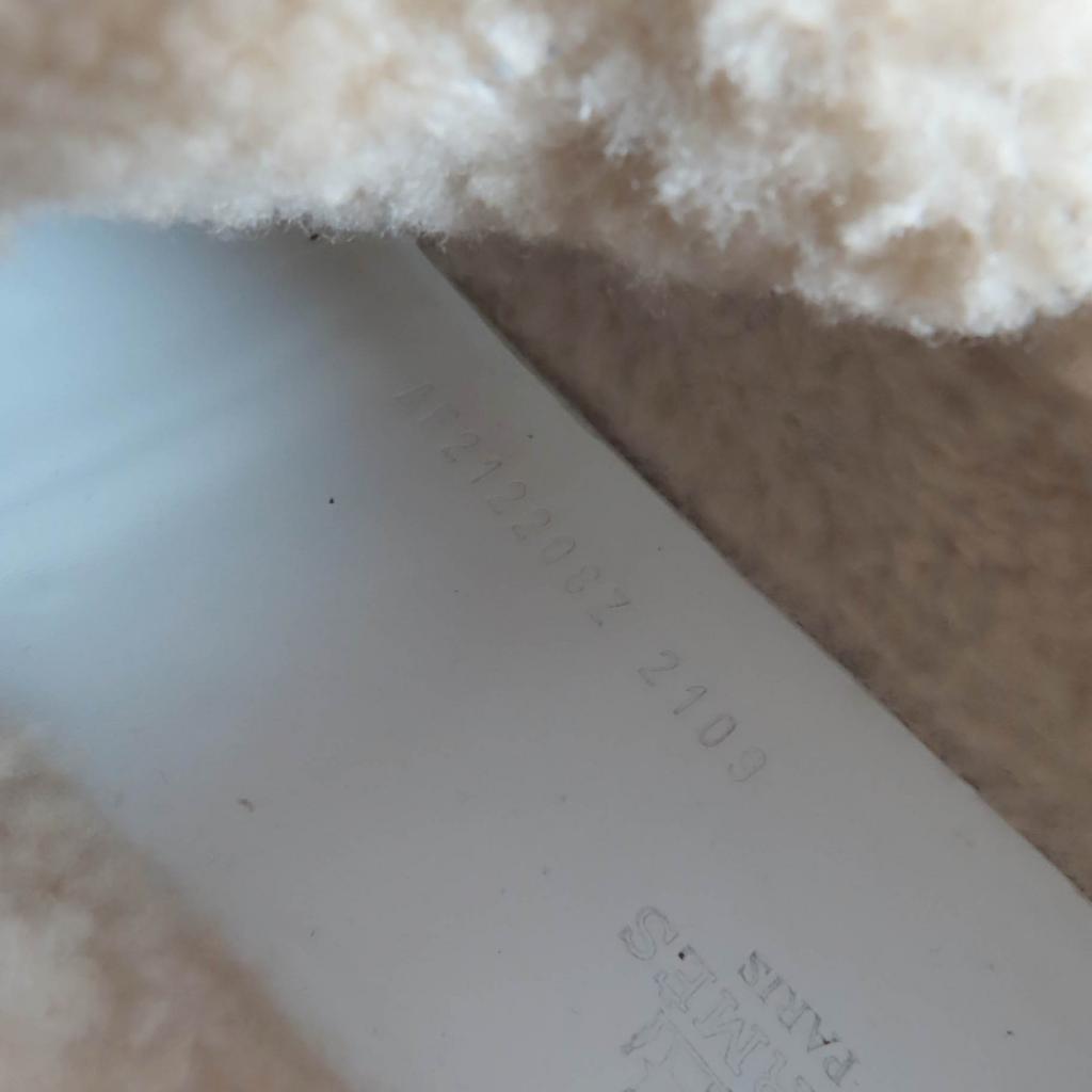 Great HERMES Low cut sneakers Dare H logo design mouton leather White beige 38 Used