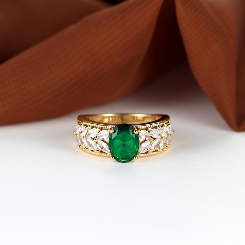 Vintage Palace Style Hollow Out Green Stone Finger Rings For Lady Luxury Gold Color Wedding Rings Jewelry Gifts