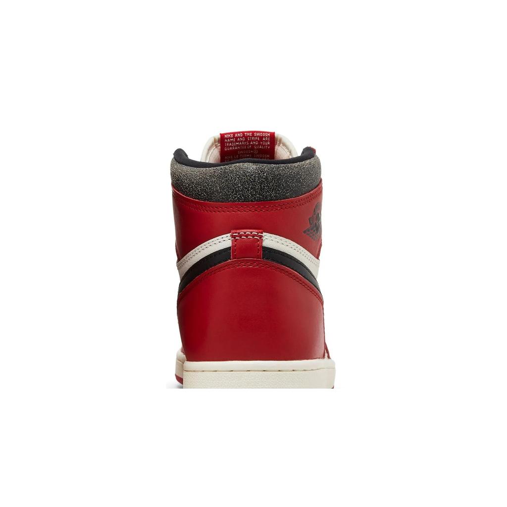 Air Jordan 1 Retro High OG 'Chicago Lost Found' (Unisex) Varsity Red / Black / Sail / Muslin Vintage Basketball Shoes DZ5485 612