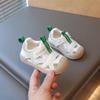 Летняя обувь для первых шагов, новая модная простая обувь для маленькой девочки, противоскользящая обувь на мягкой подошве, повседневная обувь, трендовая перфорированная обувь на плоской подошве для маленького мальчика