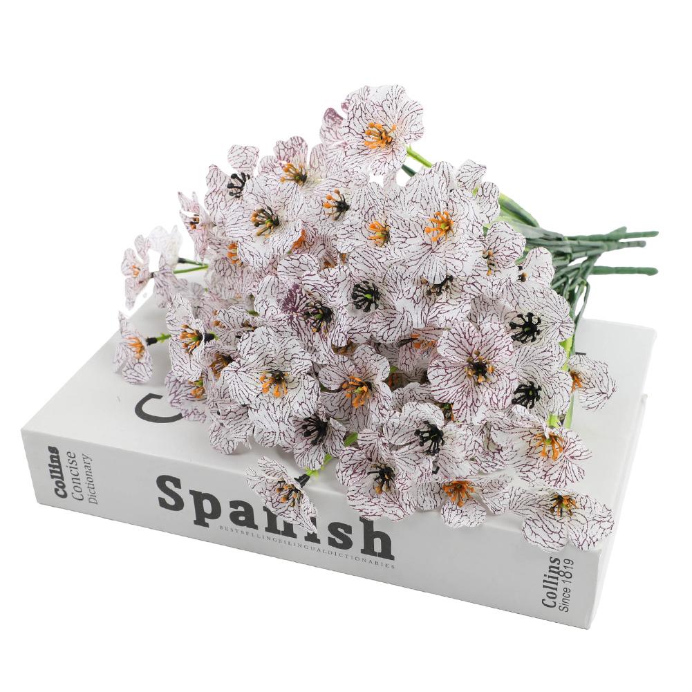 Artificial Flower Greenery Simulated Flower Violet Simulation Filigree Flower Faux Plastic Flowers for Party Decoration