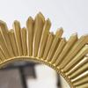 Настенное зеркало Armanda в золотом цвете