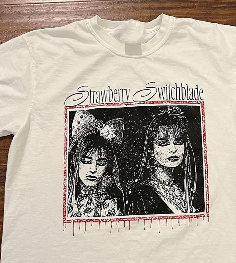 Collection Strawberry Switchblade Band T-Shirt Cotton Tee S to 5XL GC1191