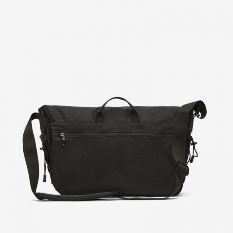 New Balance Сумка-мессенджер с базовым логотипом для школы Nbgcess205