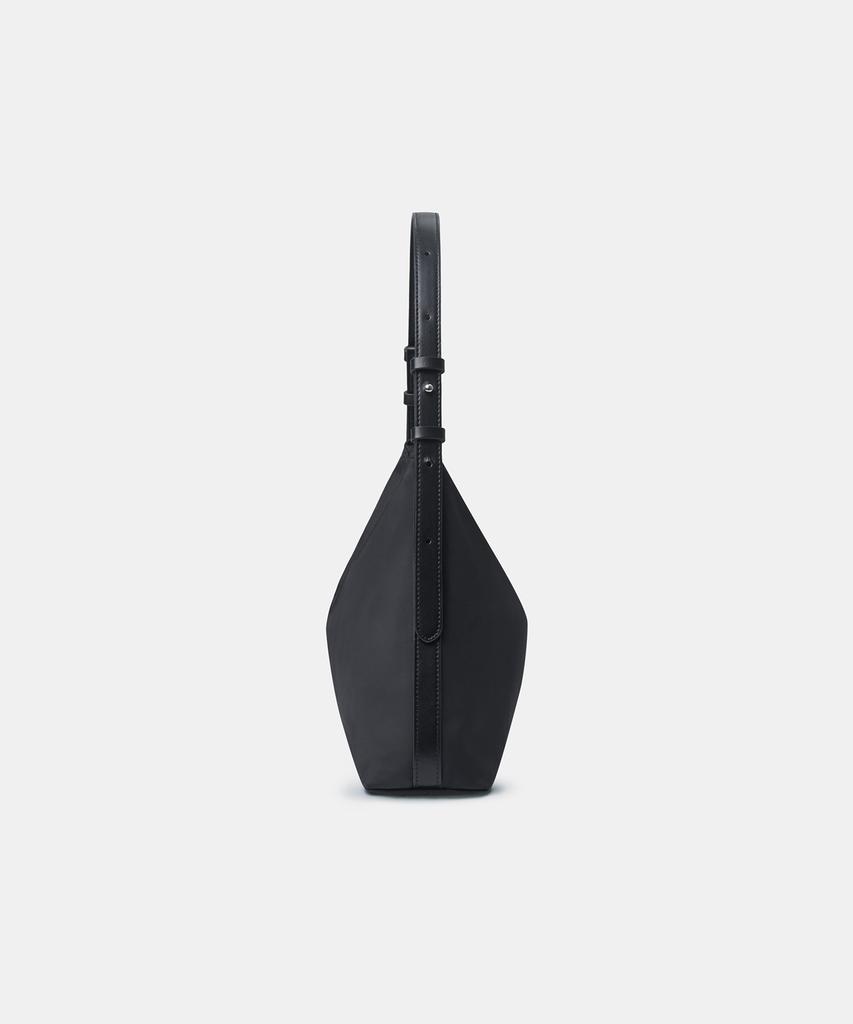 MUSINSA STANDARD WOMAN Women'S Nylon Hobo Bag [Black]