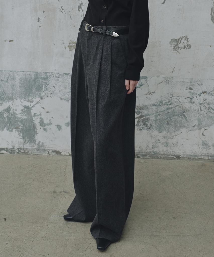 FROMWHERE Classic Wool Wide Slacks_Charcoal Grey