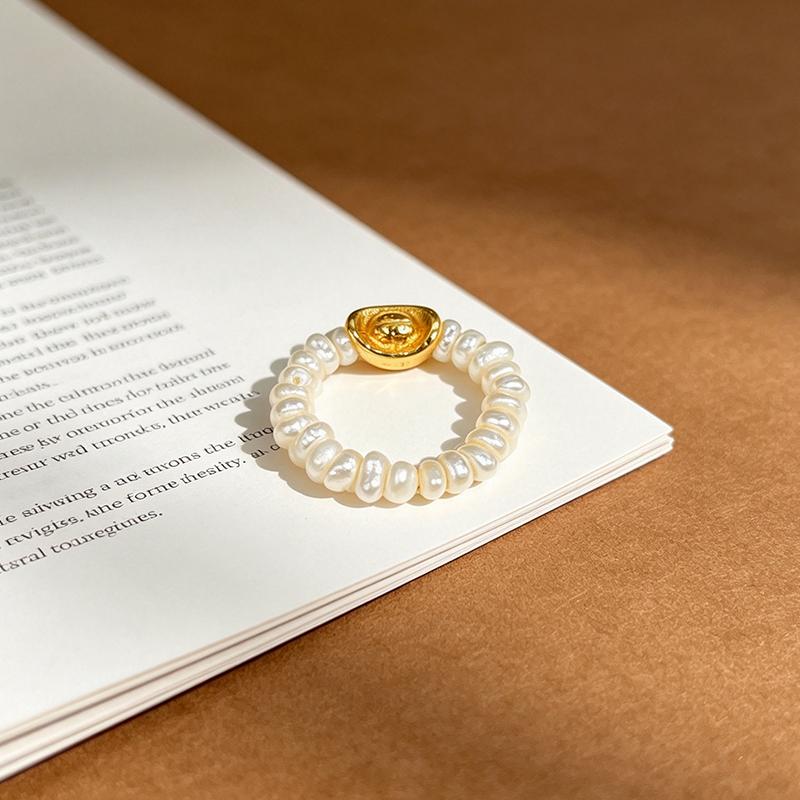 Lucky Gold Ingot Wealth-attracting Natural Freshwater Pearl Irregular Flat Bead Stretch Ring Copper Gold-Plated Women's Trendy