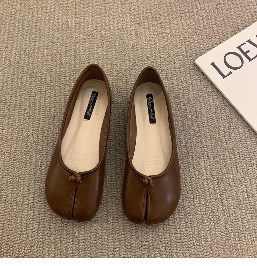 Туфли-бобы женские 2021 лето плоская подошва с разрезом на пальце и дизайном с пряжкой 'horsebit'