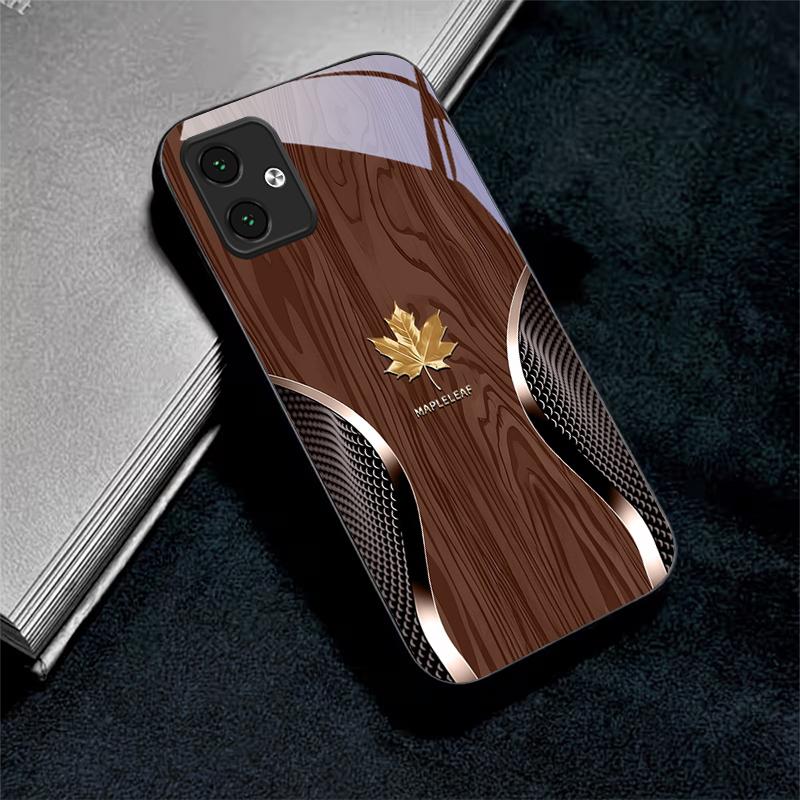 Чехол для телефона с кленовым листом из волокна и черным стеклом для Motorola Moto G14 G22 G24Power G24 G34 G35 G45 G54 G55 G75 G84 G85 Жесткий черный чехол