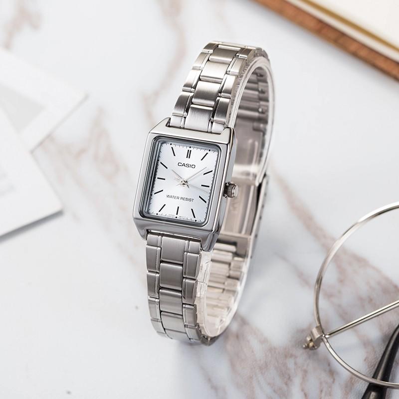 Casio Standard Series Retro Square Watch Quartz Movement Stainless Steel Strap Women watches Silver LTP-V007D-2E