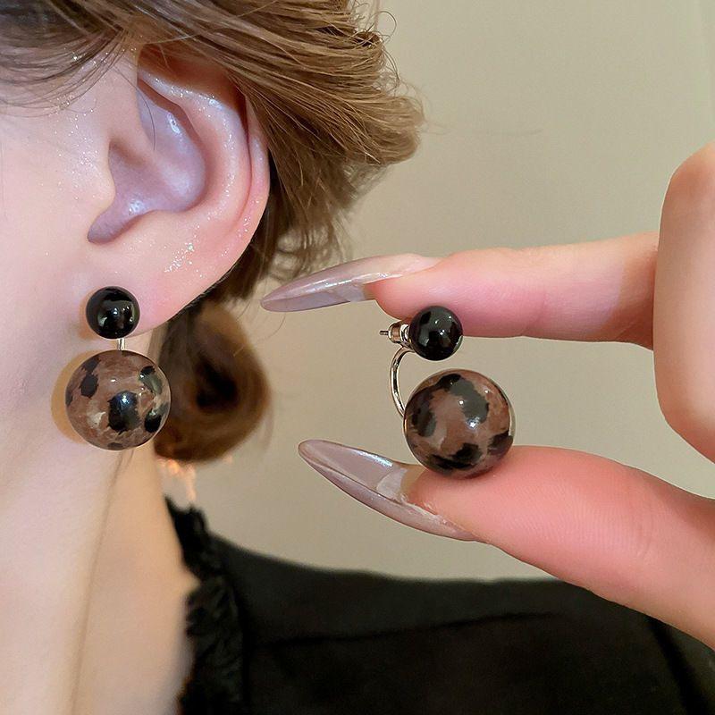 Серебряная игла смола тигровый глаз асимметричные серьги Маillard ретро персонализированные универсальные серьги-гвоздики легкая роскошь высококачественные серьги