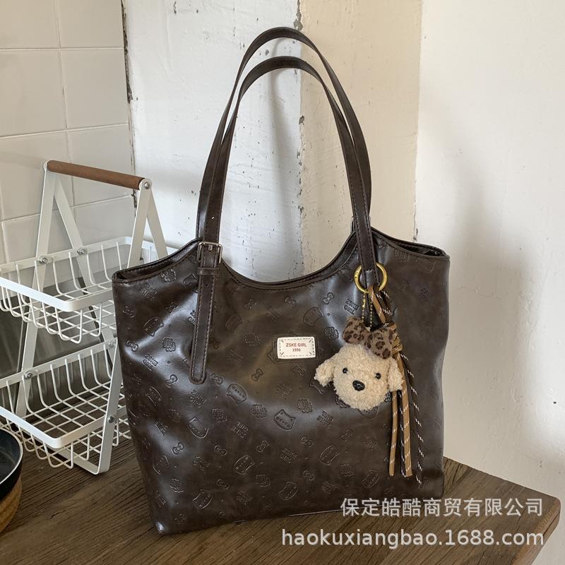 Простая ретро коричневая сумка Maillard женская 2025 новая дорожная сумка большой вместимости на плечо премиальная сумка-тоут