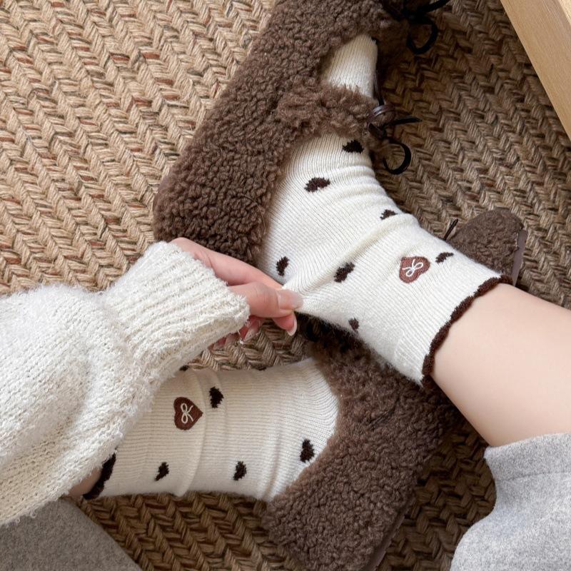 Wool Socks Style Embroidery Love Tube Socks Piles Of Socks Thick Warm Socks