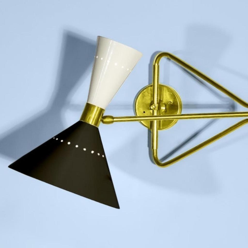 Настенный светильник середины 1950-х годов, итальянская современная регулируемая настенная лампа Diabolos (Одинарный, шнур с выключателем в наличии)