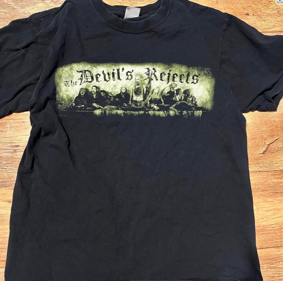 Черная футболка с логотипом группы The Devil's RejectsУнисекс футболка