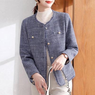 Кардиган в клетку на осень 2025 года для женщин среднего возраста