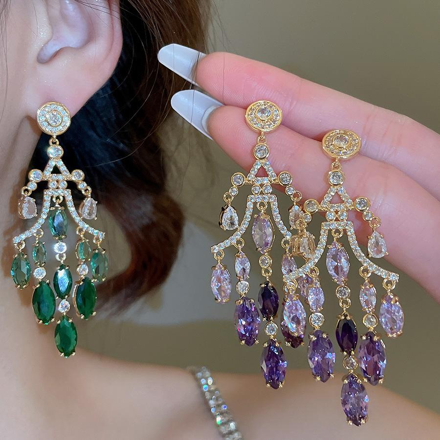 Французский придворный стиль Серьги-пусеты с прямоугольным цирконом на серебряных иглах Изысканные легкие роскошные высококлассные серьги Преувеличенные серьги Женщины