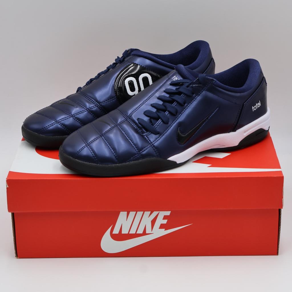 IM7595-400 Nike Total 90 3 Темно-синий Белый Черный (Женский)