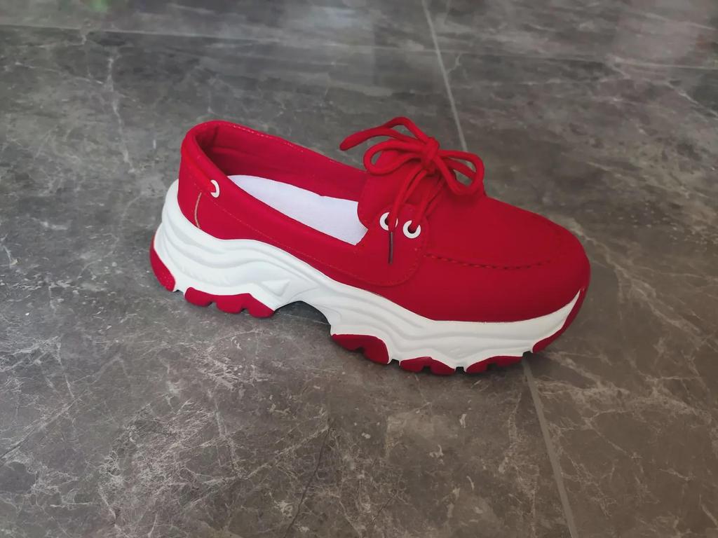 Женские замшевые туфли на толстой подошве с низким верхом и шнуровкой, цветные кроссовки большого размера телесного цвета