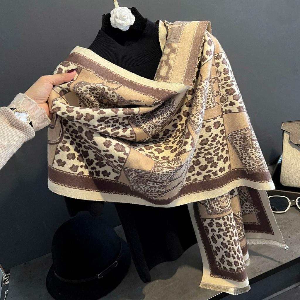 Premium High-quality Air-conditioned Room Shawl Outside Women's Summer Office Nap Imitation Cashmere Fringed Warm Scarf