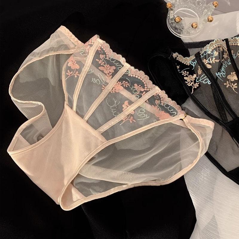 French Court Embroidery Lace Women's Underwear Breathable Sexy Comfortable Soft Mesh Quick Drying Triangle Pants Low Waist Embroidery