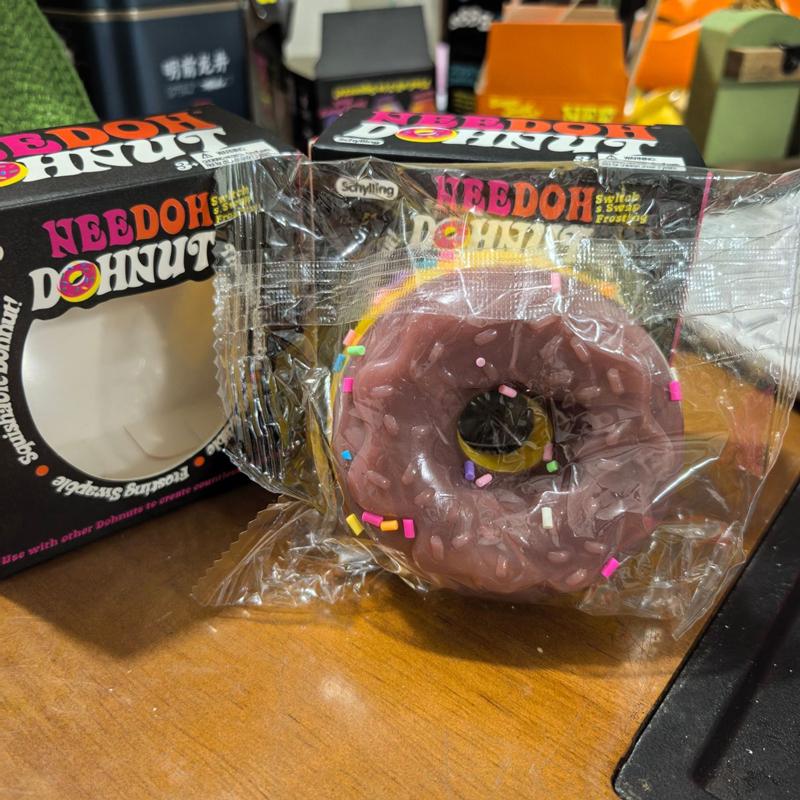 Needoh Dippin Dazzler Egg Donut Stress Relief Squishy Cube Squeeze Toy Slow Rebound Anti-Anxiety Perfect Gift Jelly Donut New