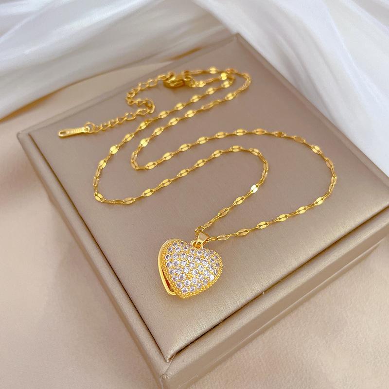 Stainless Steel Zircon Crab Pendant Necklace for Women New Creative Fashion Gold Color Ocean Style Necklace Summer Beach Jewelry