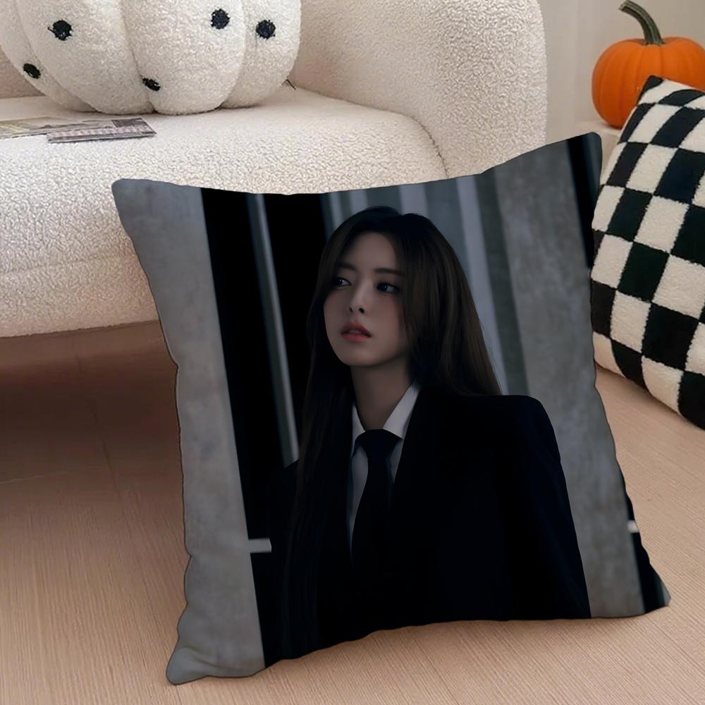 actor youthful SShin Yuna Cushion Cover Throw Pillow Cover Hidden Button Durable Polyester Chair Cushion