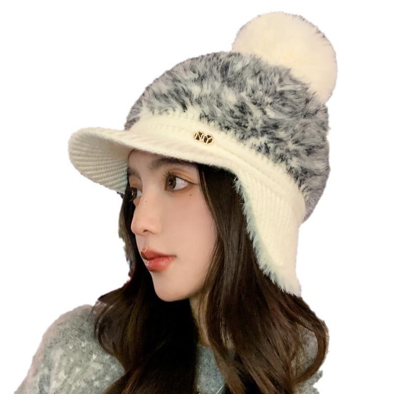 Casual versatile knitted wool wool cap Winter outdoor warm and cold neck protection Thickened baseball cap