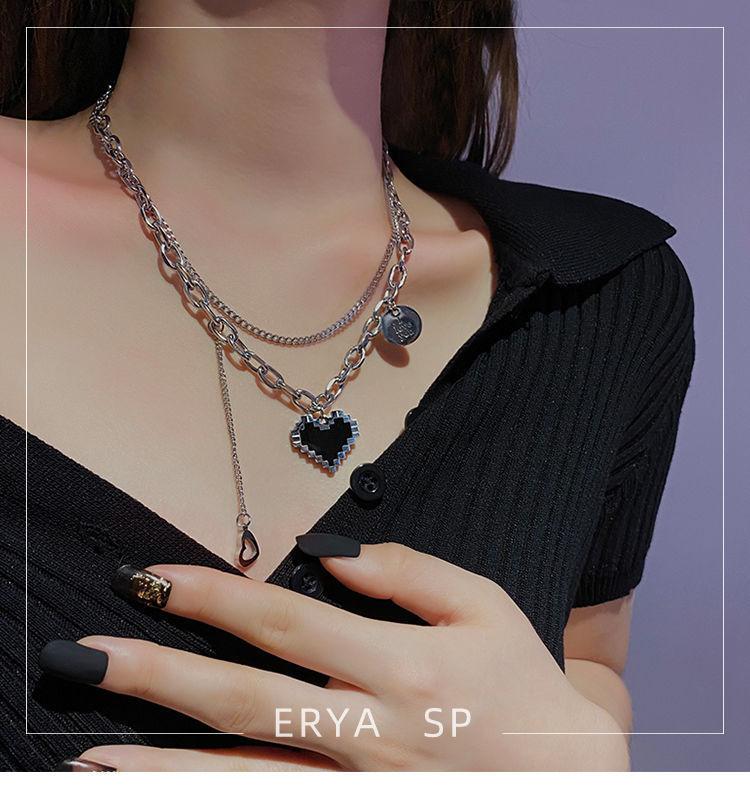 Mosaic Black Love Necklace Female Hip Hop Simple Wild Letter Pendant Clavicle Chain Women's Necklace