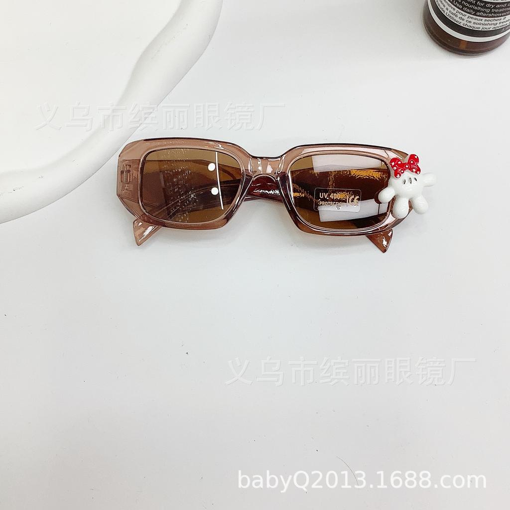 Модные детские солнцезащитные очки в небольшой коробке своими руками солнцезащитный крем защита от ультрафиолета детские солнцезащитные очки модные очки