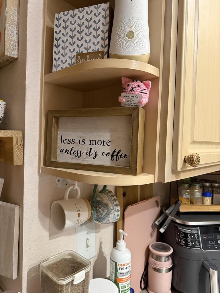 Cute Handcrafted Knitted Cat Doll With Card Room Decor Crochet Positive Cat Doll Ornament Christams Gifts Home Decoration