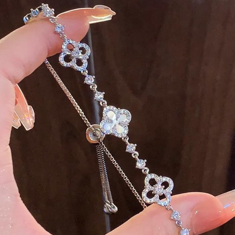 High-Grade Luxury Four-Leaf Clover Zirconia Bracelet Temperament Adjustable Bracelet Versatile Women's Hand Accessories