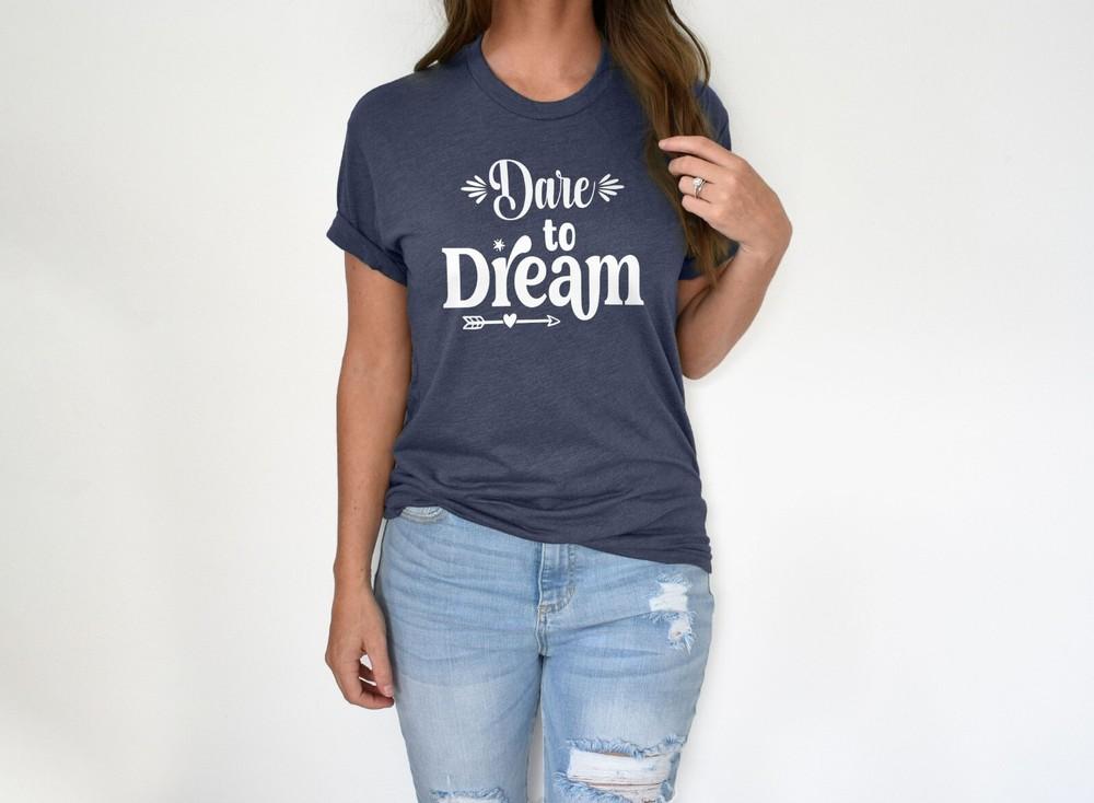 Dare to Dream Graphic Cotton T Shirt Short