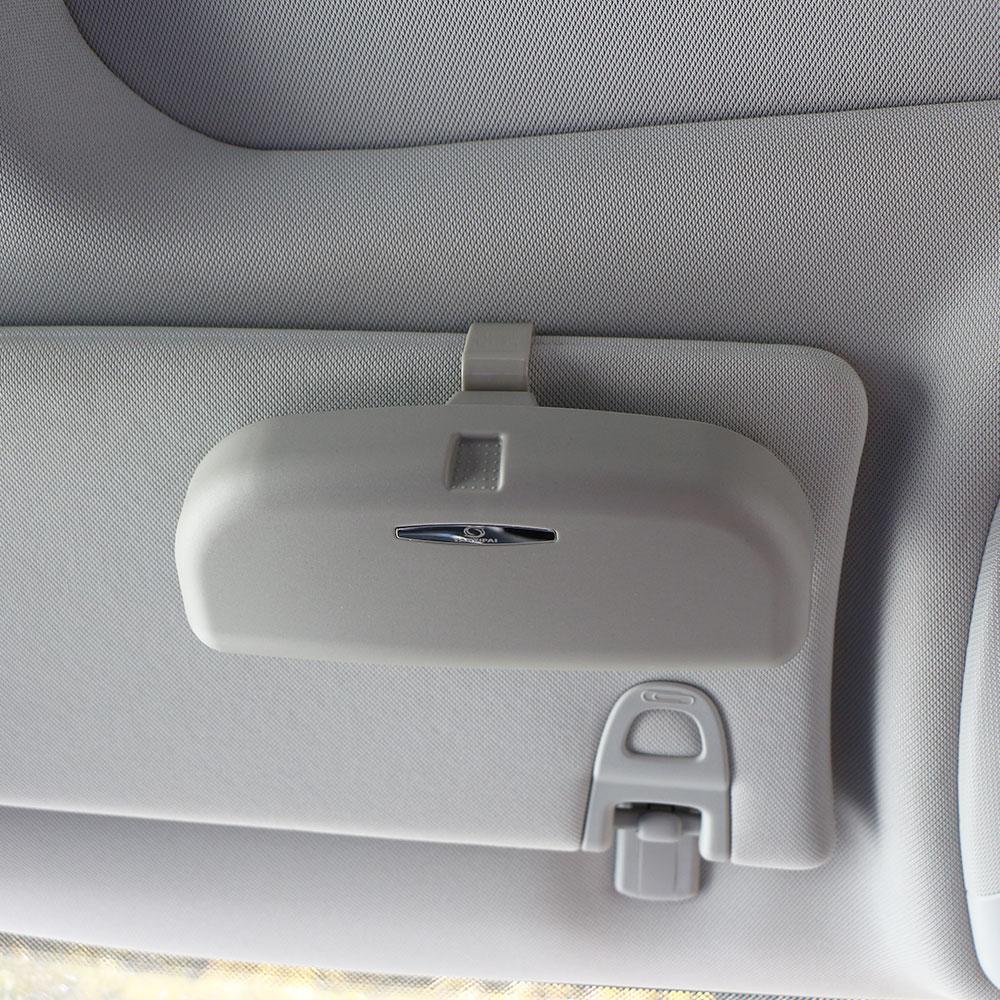 New Sun Visor Car Glasses Sunglasses Holder Case for Skoda Octavia Yeti Roomster Fabia Rapid Superb Kodiaq Karoq