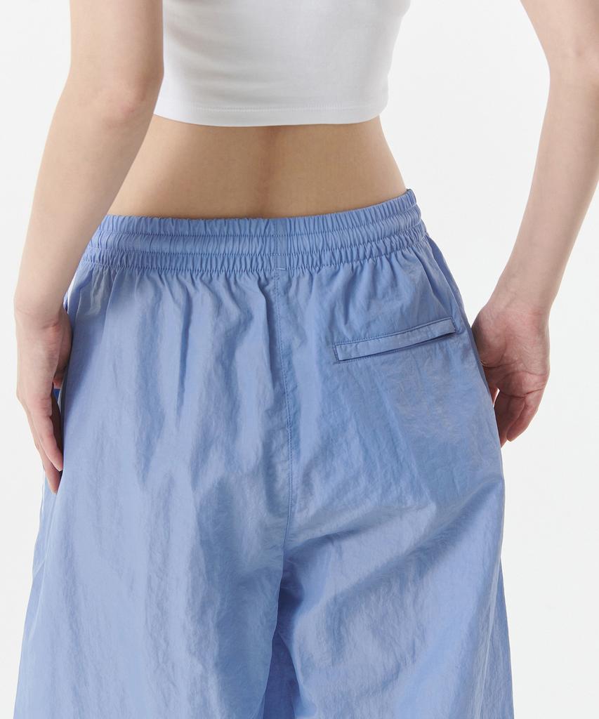 MUSINSA STANDARD WOMAN Side Line Wide Track Pants [Sky Blue]