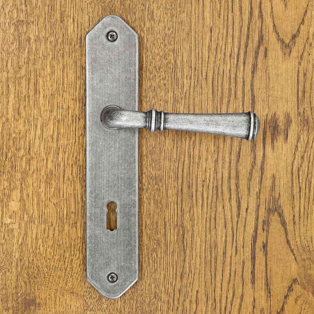 HAMILTON door handle with key plate 90mm ANTIQUE NICKEL