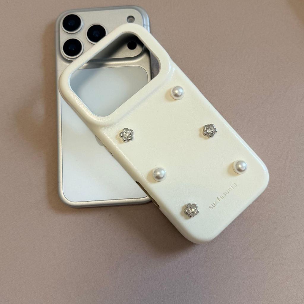 Чехол для телефона из кожи с жемчужным цветком в стиле INS для iPhone 17 Pro/16PM/15 Pro/14/13 Корейский дизайн