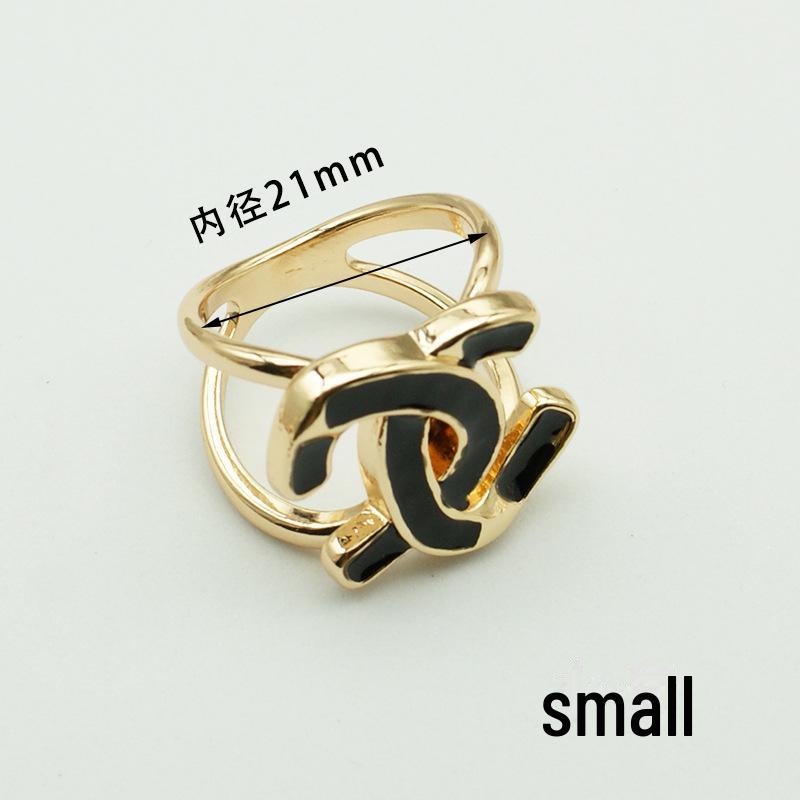 «Шарф и пряжка для пальто из жемчужного шелка — высококачественный корейский аксессуар двойного назначения»