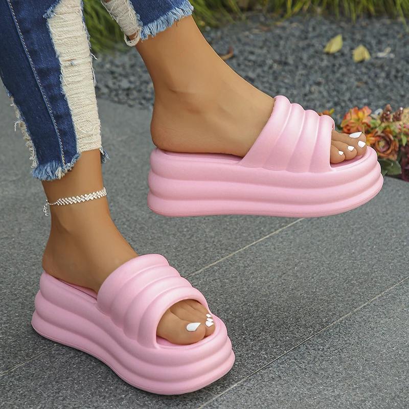 Fashion Women's Shoes Platform Slippers for Women Summer Comfort Soft Sole Beach Shoes Slides Woman Thick Bottom Non-Slip Sandals Ladies