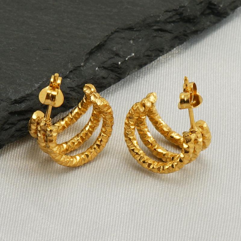 New fashion stainless steel three-layer exquisite earrings, high-end temperament earrings, simple and fashionable women