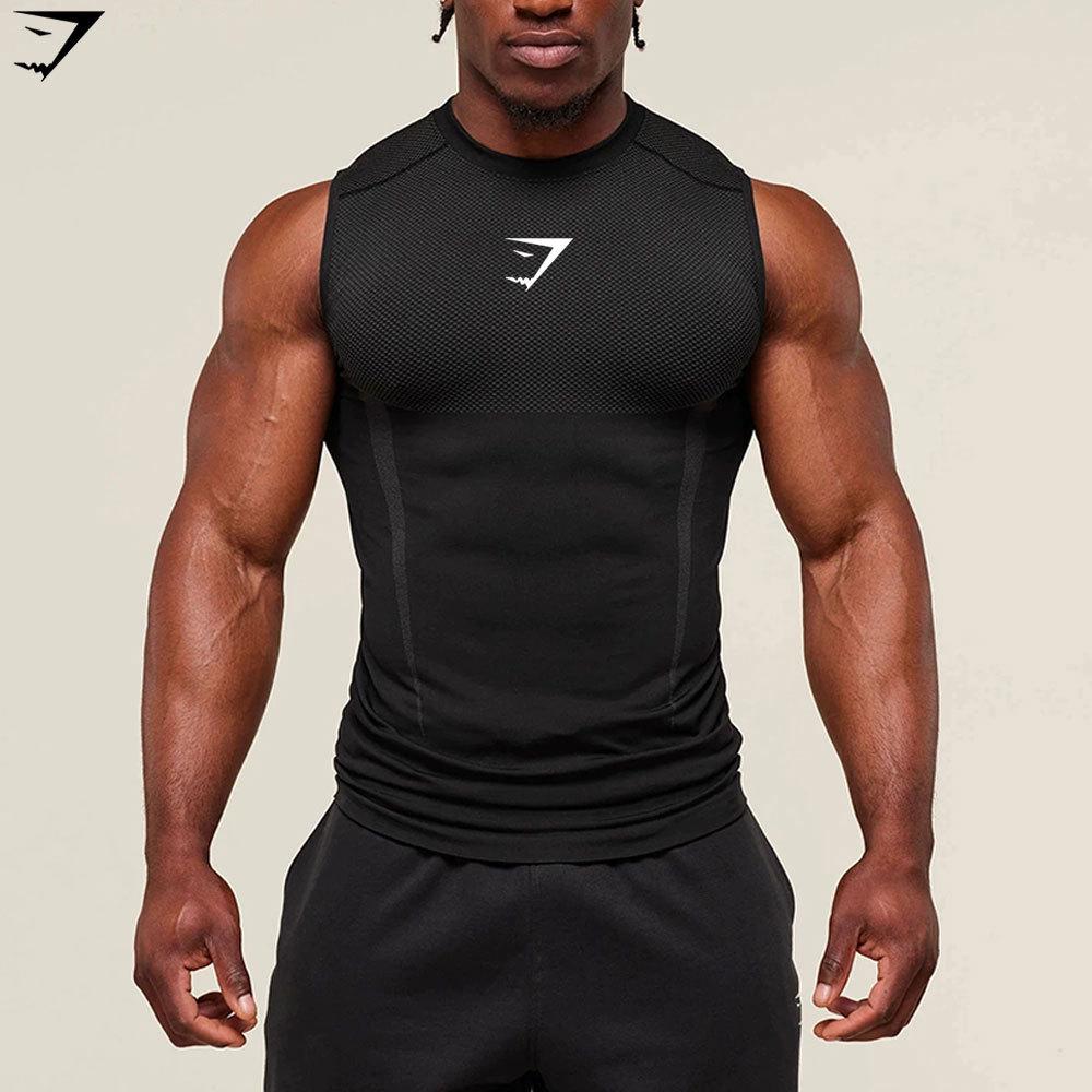 Мужская дышащая облегающая тренировочная жилетка GYMSHARK - с коротким рукавом