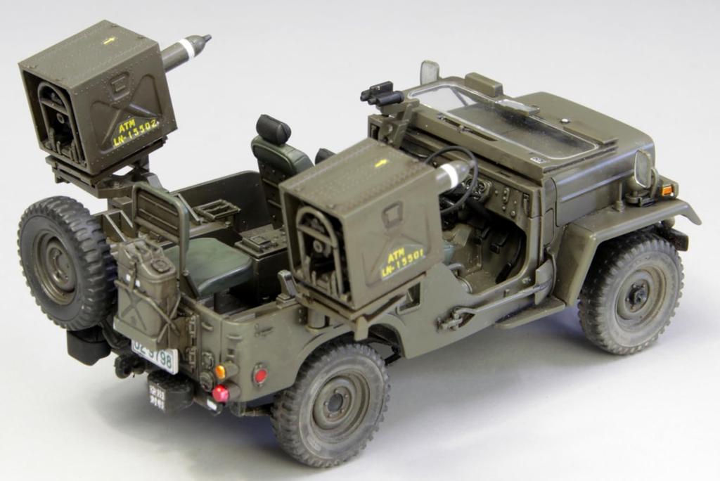 Fine Molds Масштабный пластиковый модельный набор Легкий грузовик JGSDF Тип 73 с MAT MJ04 1/35 (военный)