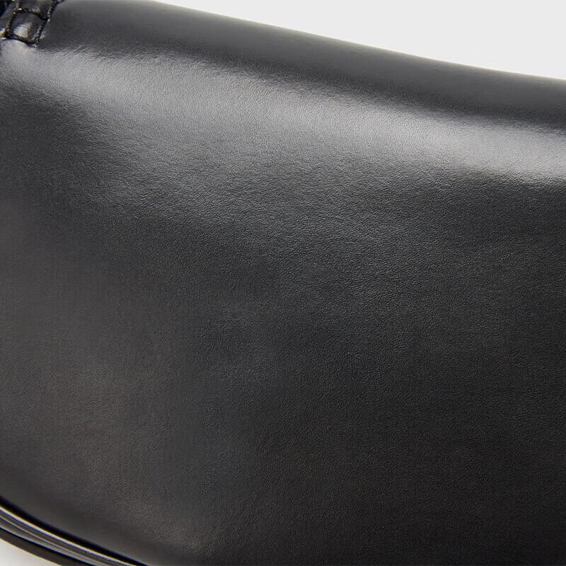 Женская маленькая сумка кроссбоди с клапаном Emporio Armani