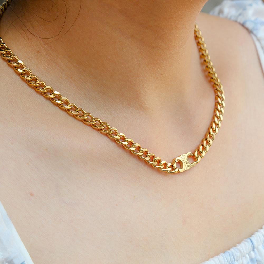 Крупная золотая цепочка на шею, цепочка на ключицу, нейтральные украшения