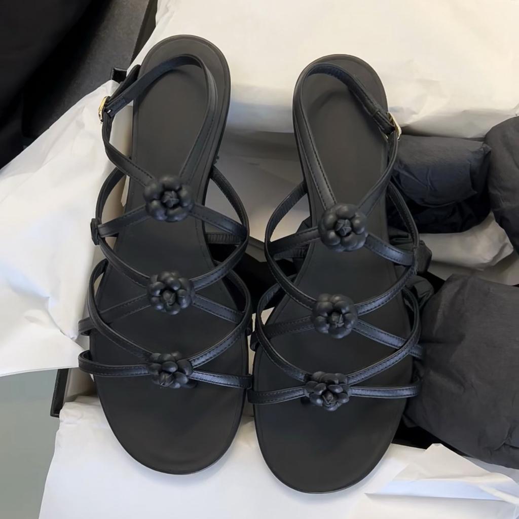 2024 Flower Sandals Flat Roman Sandals Women's Summer New Fairy Style Roman Shoes Hollow 2024 Sandals for Women Luxury Sandals